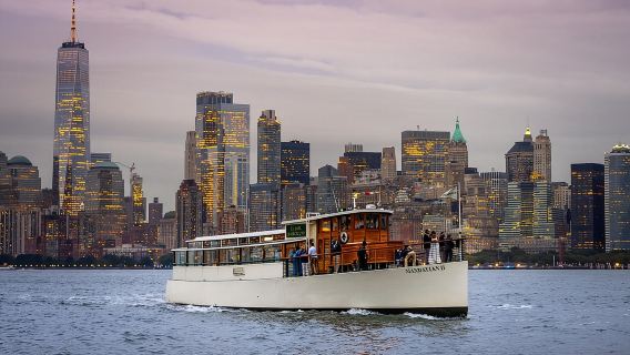 New York City Sunset Cruise on a Yacht