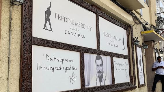 RECORRIDO A PIE POR LA CIUDAD DE PIEDRA (Almuerzo incluido)