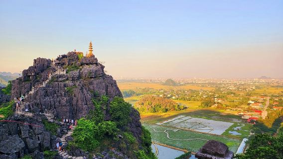 Ninh Binh Perjalanan sehari penuh dari Ninh Binh
