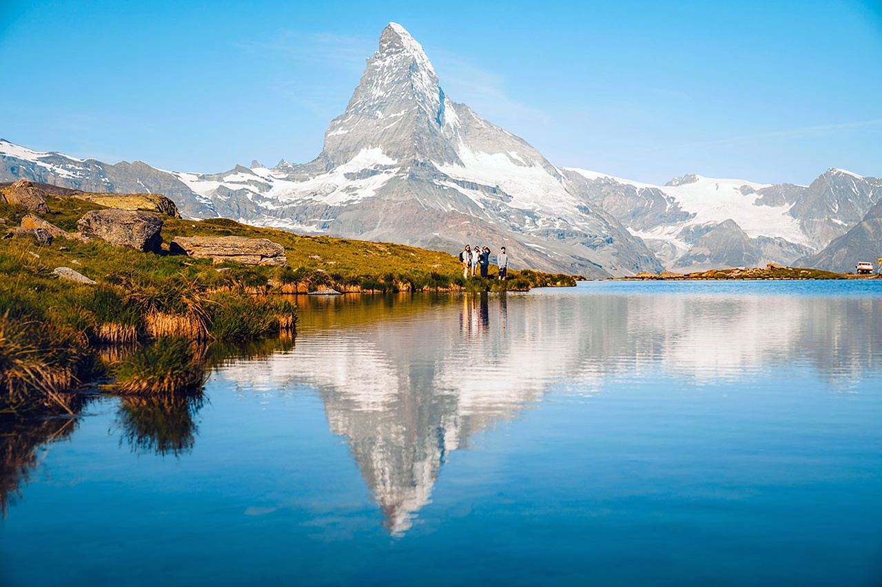 1-day tour to Matterhorn and Zermatt in Switzerland|Optional with Glacier Paradise cable car / Departure from multiple cities