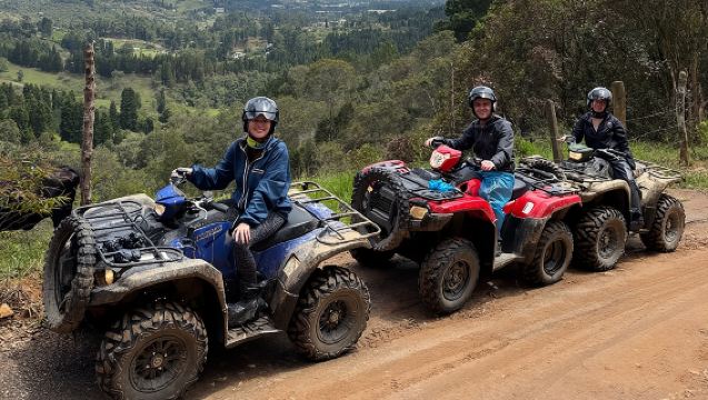 Exklusives Bergabenteuer: ATV-Tour ab Medellin