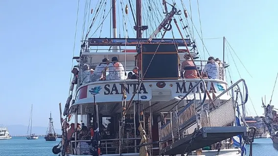 Kos: 3-Insel-Kreuzfahrt mit Mittagessen, Schwimmen und Audioguide