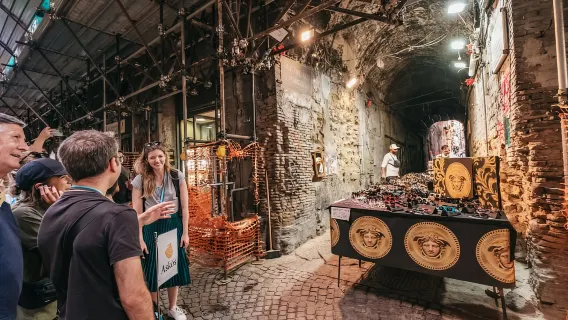 Napoli: tour del centro con biglietti per il Cristo velato e Santa Chiara