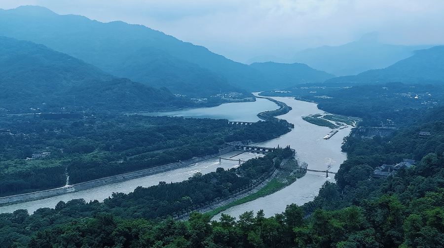 6人小團◆成都+青城山+都江堰+藍眼淚一日遊◆門票+上門接送