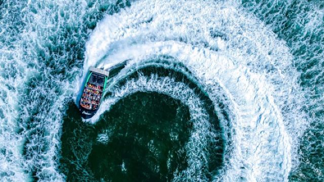 ประสบการณ์สปีดโบ๊ต Arro Jet ที่โกลด์โคสต์ ประเทศออสเตรเลีย (45 นาที)