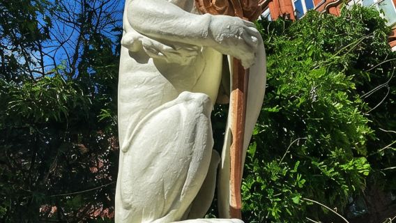 Spy for a Day London - A James Bond Experience with Speedboat Adventure