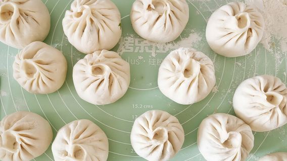 Half-Day steamed Buns Cooking Class with a Local Market Visit