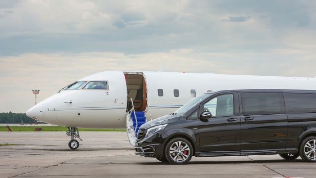 Traslado al aeropuerto: ida al aeropuerto de Bucarest Otopeni Henri Coandă