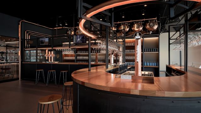 Visita guiada al Mega Museo Estrella Galicia