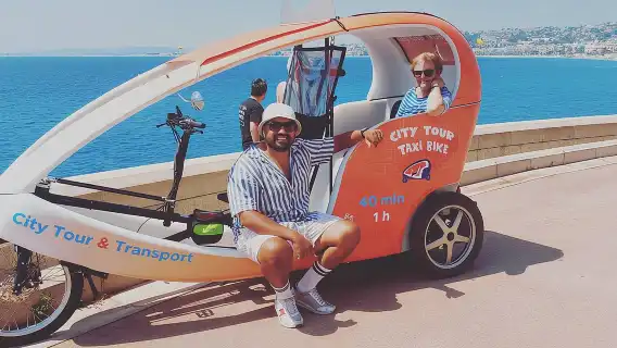 Nice: Visit of Nice by electrically assisted bike taxi 1 hour.