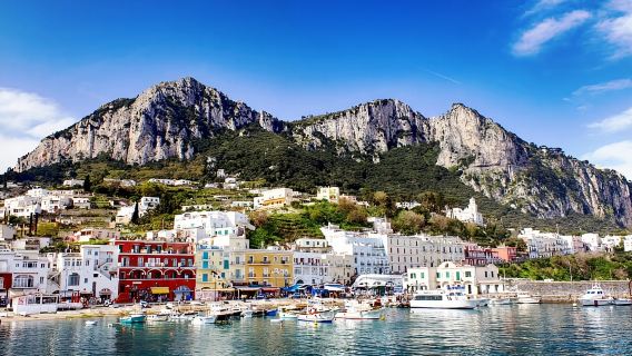 Desde Nápoles: Excursión de un día a Capri con almuerzo
