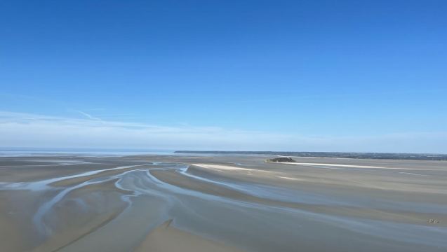 Bay of Mont Saint-Michel : Quicksands + Tombelaine Island