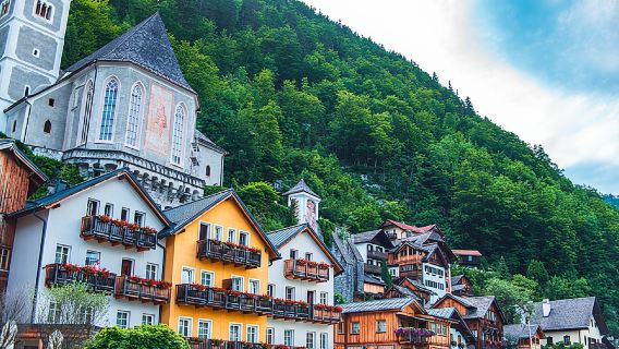 Tour giornaliero di mezza giornata a Hallstatt [5.5 ore di itinerario + partenza da Salisburgo + prenotabile per una persona]