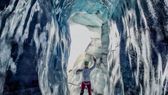 Katla-ijsgrottour vanuit Vik: begeleid avontuur in kleine groepen