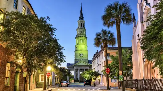 Haunted Evening Horse and Carriage Tour of Charleston