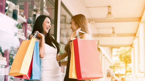 Lawatan Beli-belah Bebas ke Outlet Mewah Kampung Maasmechelen dari Brussels