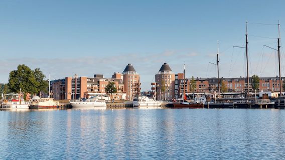 Self guided tour with interactive city game of Almere