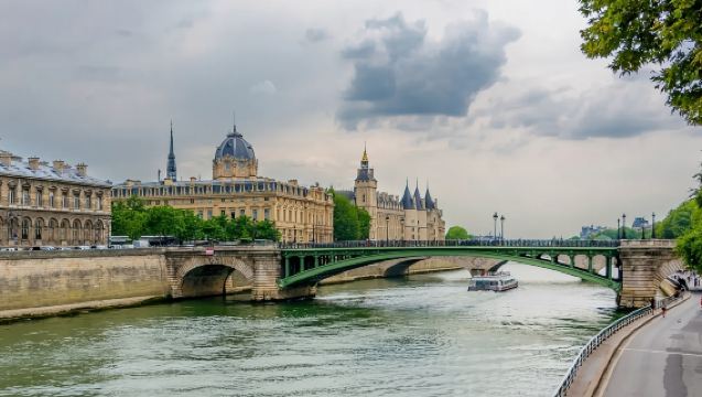 法國巴黎一日遊【羅浮宮+橘園美術館+凱旋門+塞納河遊船】