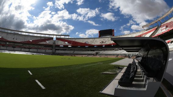 부에노스 아이레스: 홉온 홉오프 버스와 축구 박물관