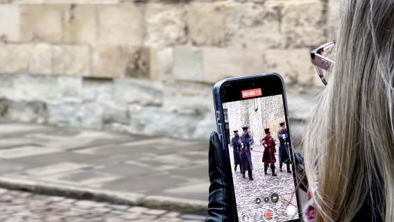 Truy cập sớm: Lễ khai trương Tháp London & Royal London