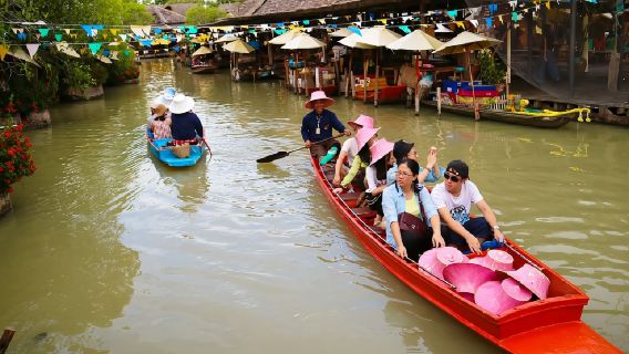 Pattaya Floating Market - Ticket with Transfer