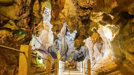 Chiang Dao Cave Trekking Small Group Tour – Full Day