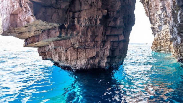 Luxury Blue Cave, Hvar and Vis Boat Tour from Split and Brac