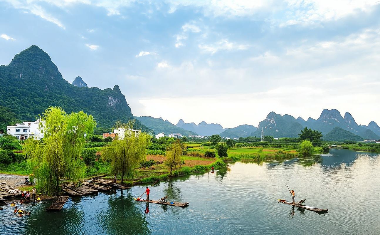 Guilin Day Trip: Ten-Mile Gallery & Xingping Ancient Town & 20 RMB Banknote Background Image