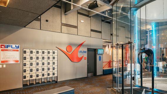 iFLY San Diego-Mission Valley ประสบการณ์การบินครั้งแรก