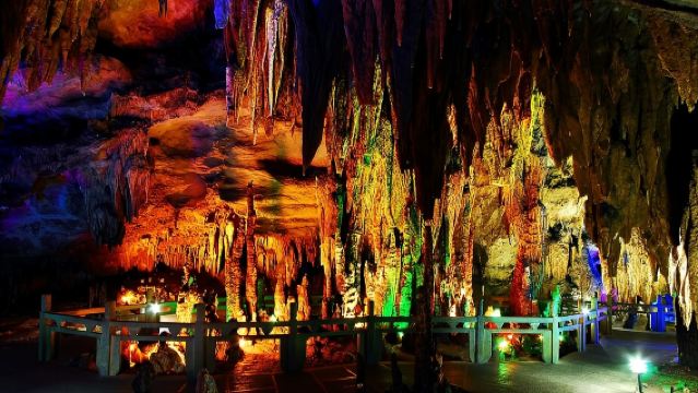 ทัวร์ 1 วัน อุทยานแห่งชาติแม่กลองโหลวตี่ + พระราชวังมังกรเมย์ซาน บริการภาษาอังกฤษและจีน ไม่รวมตั๋วเข้า