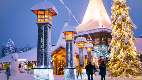 Rovaniemi|Santa Claus Village shuttle bus - No waiting, small group experience