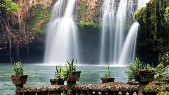 宮崎駿浪漫主義西班牙築夢城堡～天空之城&雅瑟頓高原一日遊