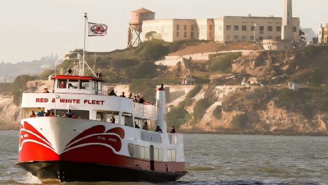 [San Francisco Bay Cruise] +Alcatraz Island+Red and White Fleet Cruise
