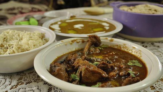 Veg and Non veg : Private Cooking Class in Delhi home (7 meal)