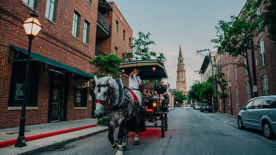 Haunted Evening Horse and Carriage Tour of Charleston