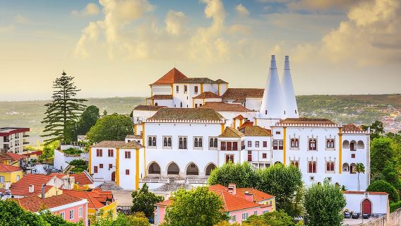 Portugal Lisbon + Belem Tower + Jerónimos Monastery + Sintra + Pena Palace one-day tour