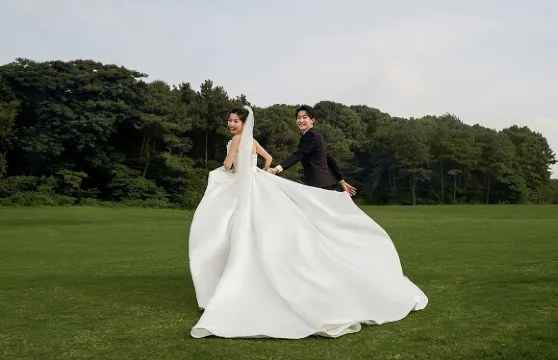 美國侯斯頓Trip Moments【攝影師跟拍航拍約拍抓拍街拍寫真婚紗微電影/多語言翻譯】