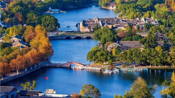 Servizio di guida/interpretariato privato da Shanghai a Ningbo con biglietto del treno proiettile