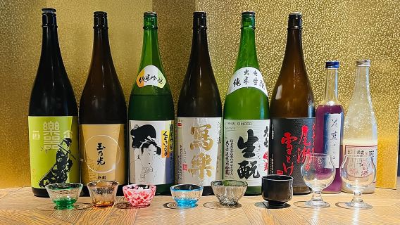 Casual Japanese SAKE tasting and snack experience in Kabukicho