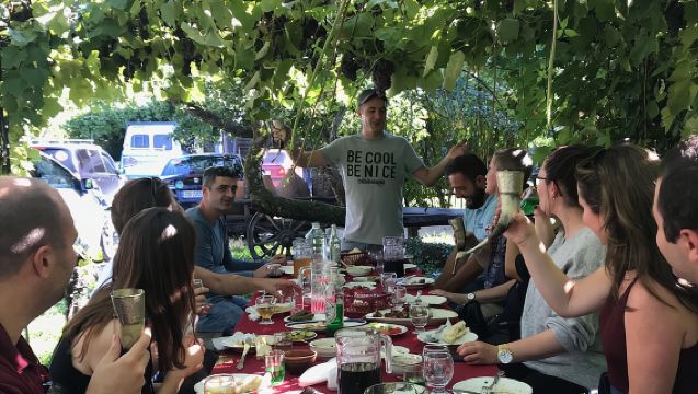 ทัวร์ไวน์แบบส่วนตัวเต็มวันในเขตคาเคติ พร้อมอาหารกลางวันและชิมไวน์ 3 ชนิด