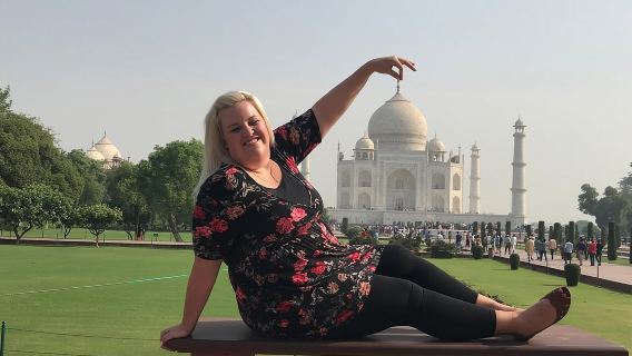 Agra Taj e Forte Rosso da Mumbai nello stesso giorno