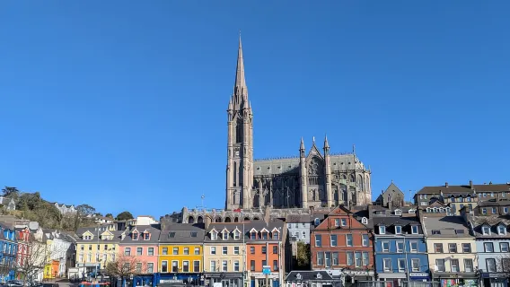 Tour đi bộ Cobh bao gồm Nhà thờ St. Colman