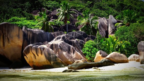 Seychellen: Mahé-Rundreise