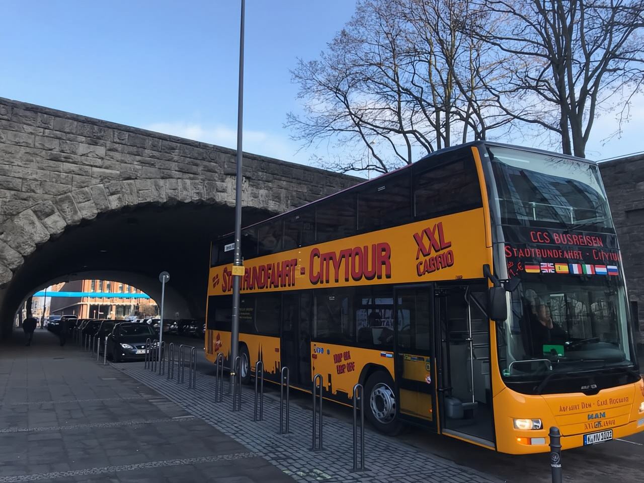 Cologne: 24h Hop-On Hop-Off Sightseeing Bus Ticket