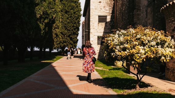 Desde Milán: Verona, Sirmione y el lago de Garda con crucero en barco