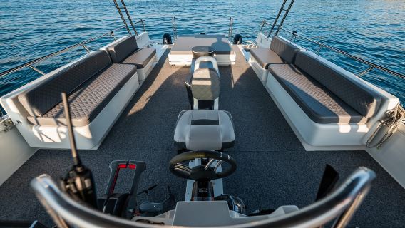 Rovinj: Sunset & dolphin group tours with Catamaran