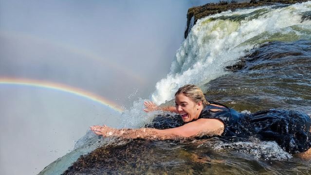 Victoria Falls: Teh Tinggi Devil's Pool di Pulau Livingstone