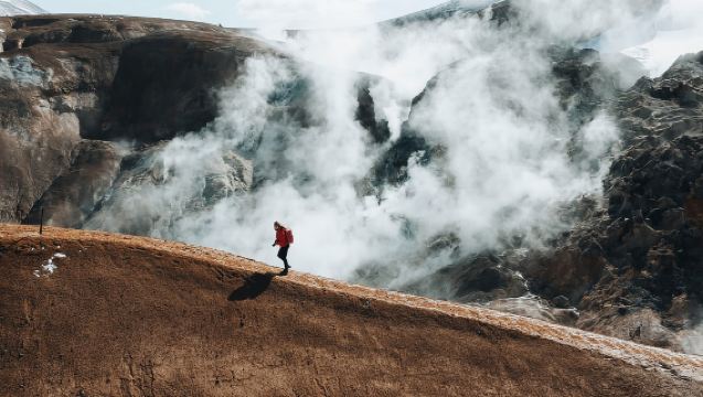 From Reykjavik: Kerlingarfjöll Hiking Day Tour