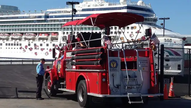 포틀랜드 메인 빈티지 소방차 관광 투어