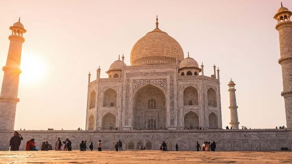 Agra: Taj Mahal & Agra Fort Private Skip-The-Line Tour